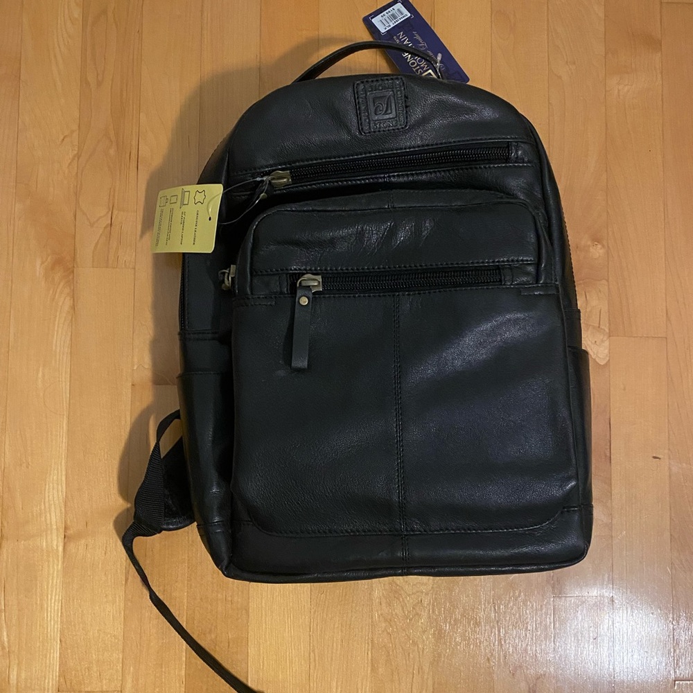 Stone Mountain Accessories Black Leather Backpack